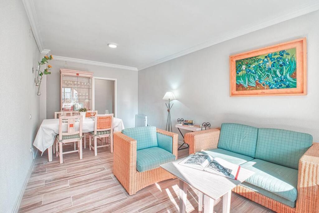 Apartamento New Folch Sevilla B Εξωτερικό φωτογραφία